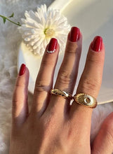 Load image into Gallery viewer, gold ring stack with signet rings for women
